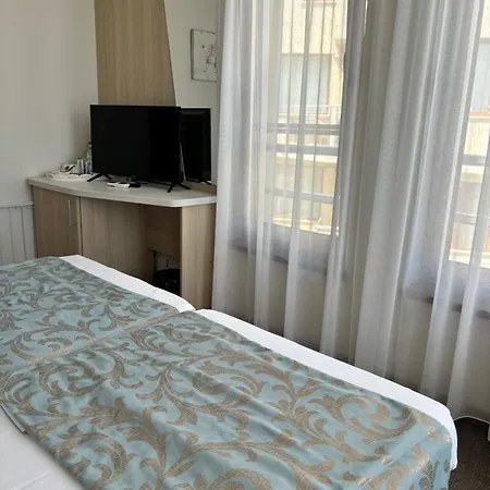 Melia Mar 4*