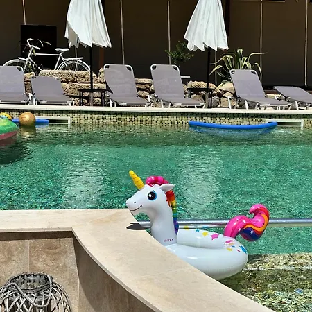 Guest house Melia Mar 3*